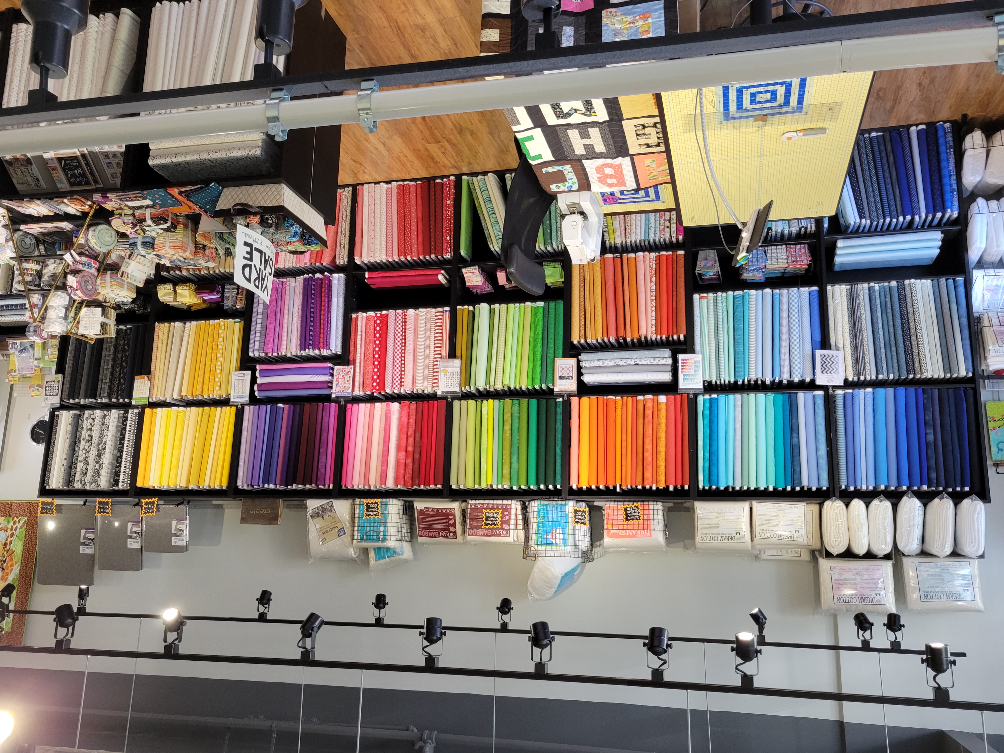 The Quilting Bee shop image